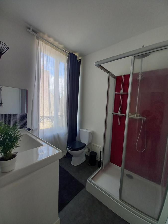 Agreable Maison De Ville Au Calme Selles-sur-Cher Exteriör bild